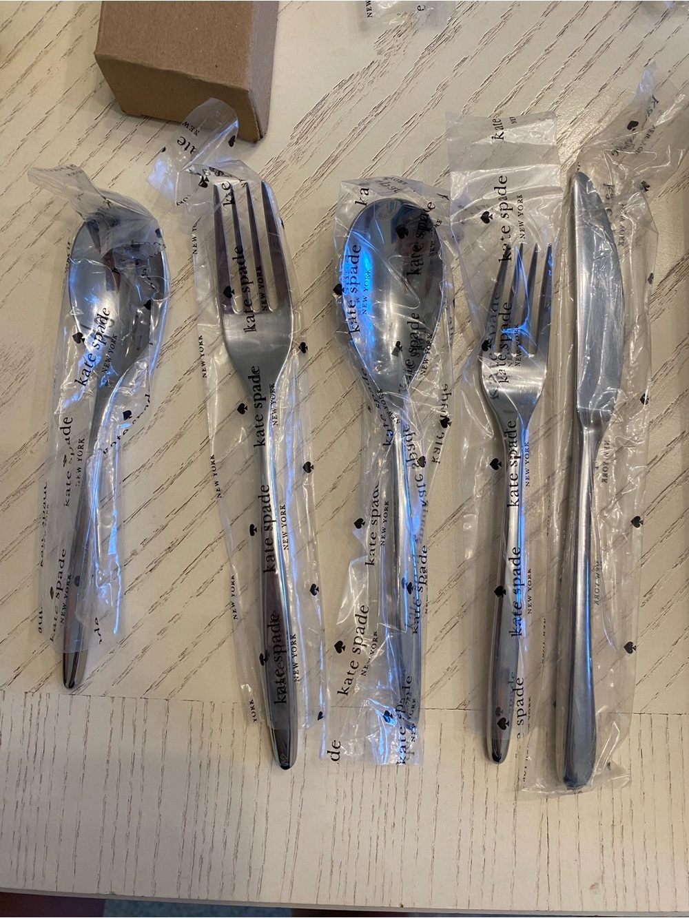 Kate Spade Lenox Polished Silver Stainless Steel Flatware Set - Mirror Finish